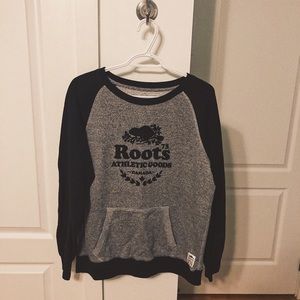 🇨🇦 ROOTS 🇨🇦 CREWNECK
